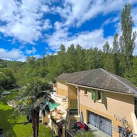 Le Moulin D'olt فندق *